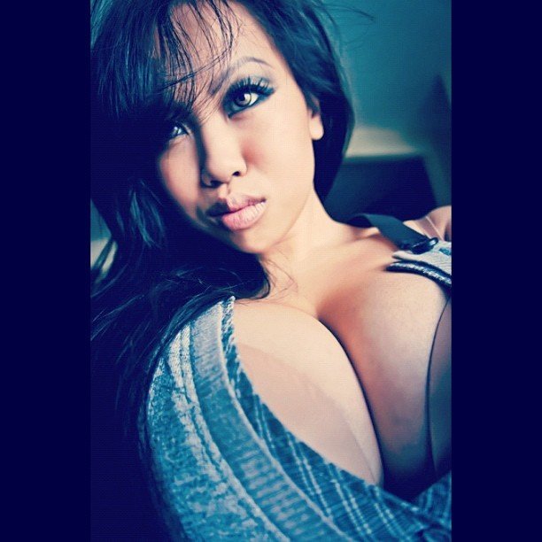 Asian Webslut Endora Yang Playing with Her Huge Tits #1V4VbWrs