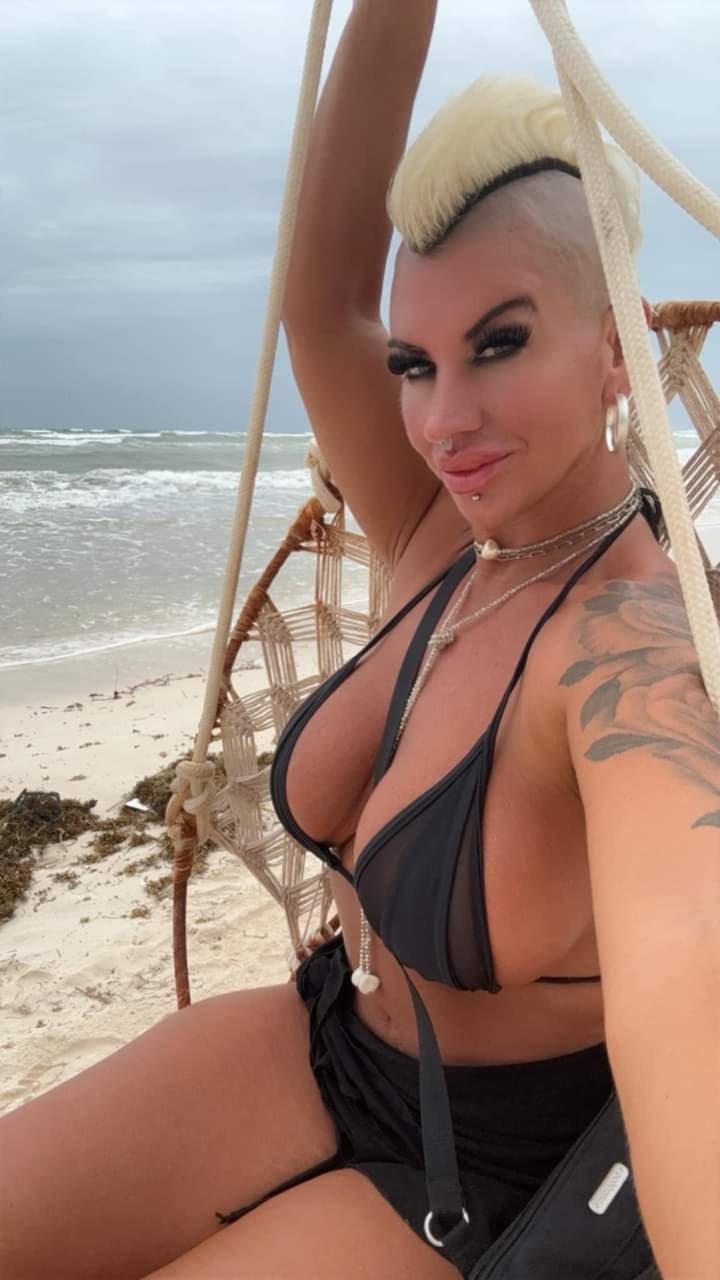 Mohawk milf 22 #OkgE9OGx